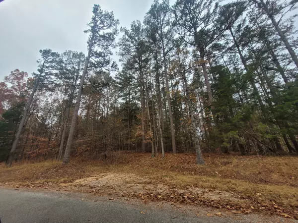 Pinson, TN 38366,0 Short Rd