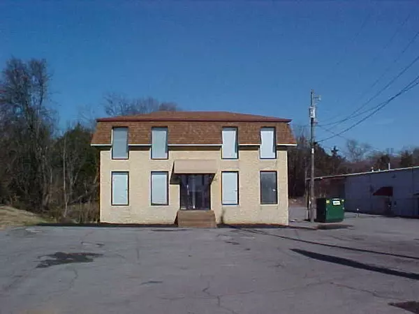 Hendersonville, TN 37075,792 W Main St