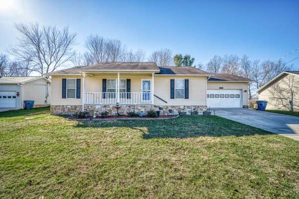 451 Southridge Cir,  Crossville,  TN 38555