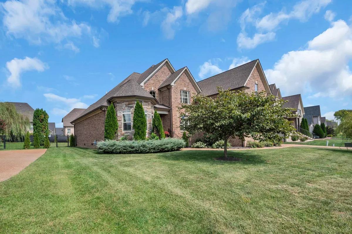 Spring Hill, TN 37174,8010 Puddleduck Ln