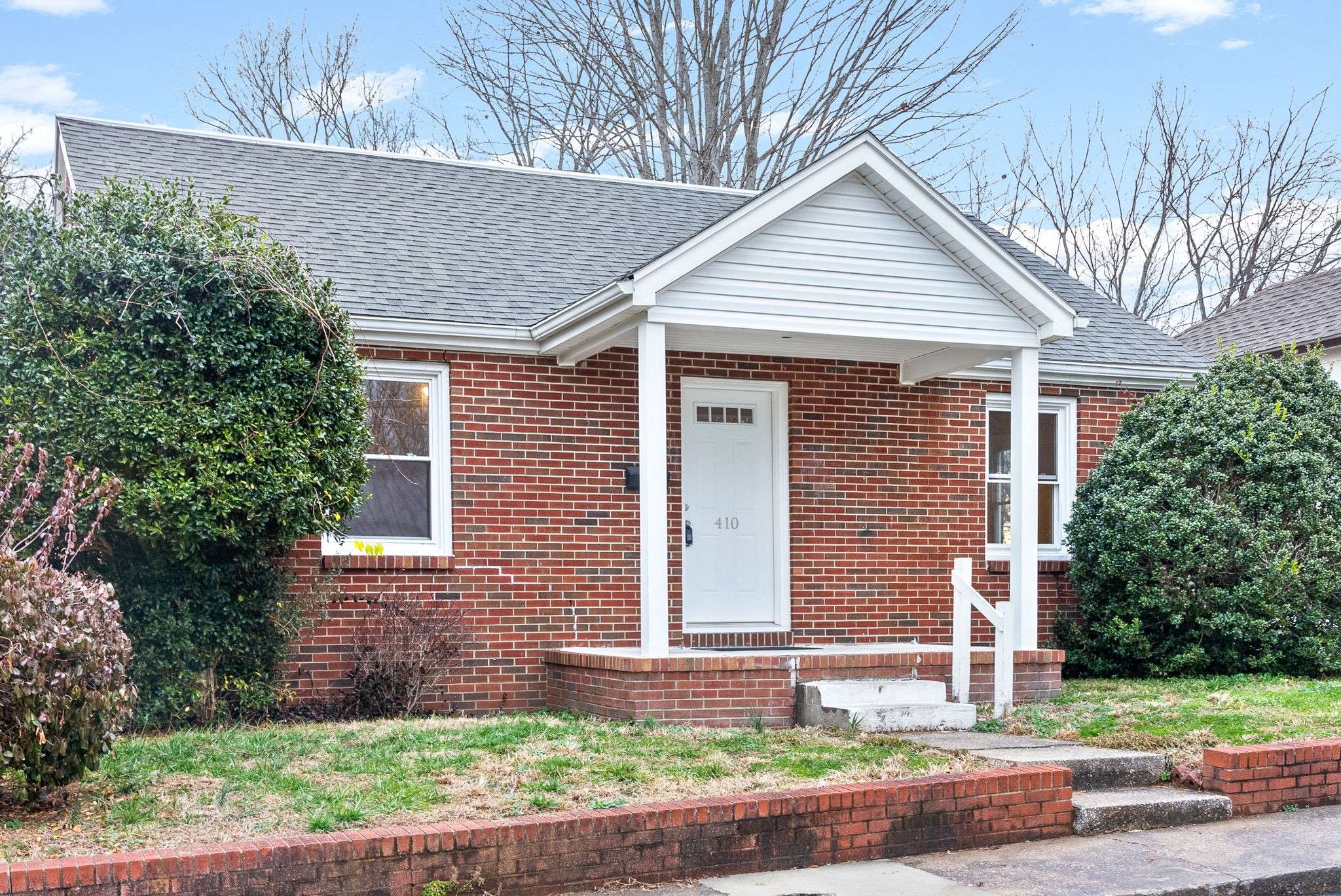 Hopkinsville, KY 42240,410 13 Street #W
