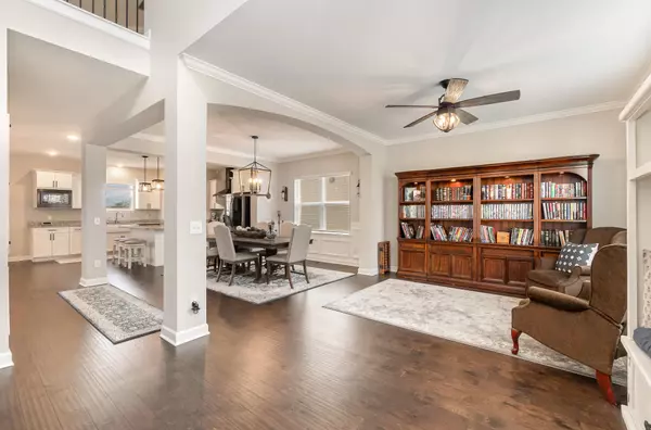273 Blackpool Dr, Nashville, TN 37211