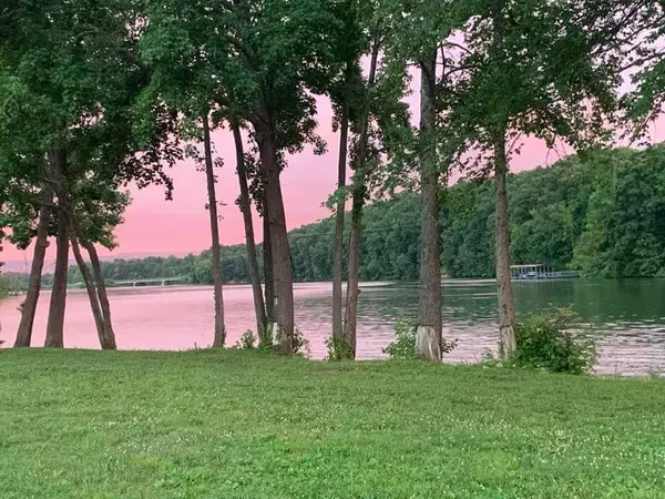 Winchester, TN 37398,0 Slalom Circle