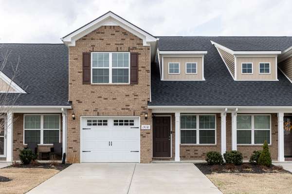 1918 Alysheba Run,  Murfreesboro,  TN 37128