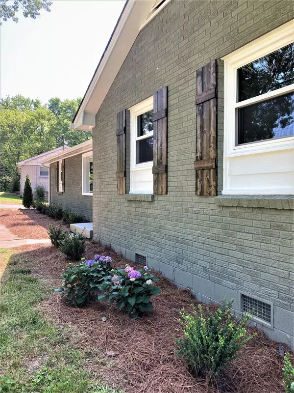 Goodlettsville, TN 37072,1068 Jackson Heights Rd