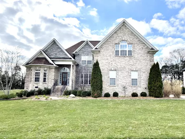 208 Amana Dr, Lebanon, TN 37087