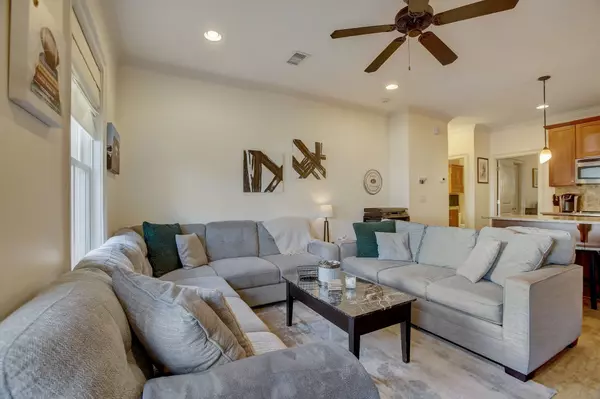 Nashville, TN 37212,2112 Acklen Ave #207