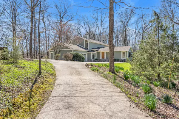 7453 Huntwick Trl,  Nashville,  TN 37221
