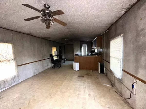 Chapmansboro, TN 37035,1211 Hillview Ln