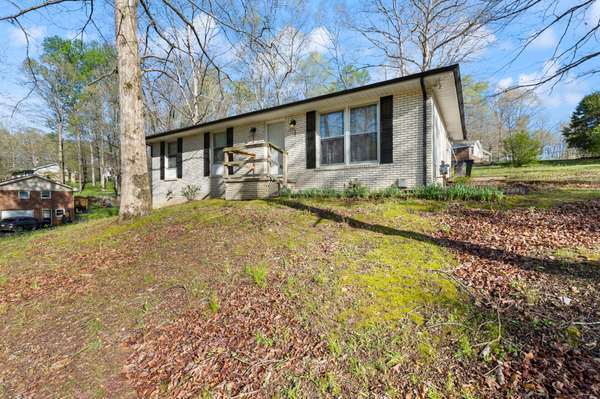 201 Nails Creek Dr, Dickson, TN 37055