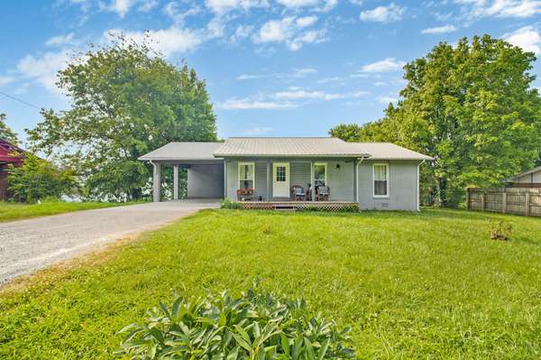 1016 W Hill Rd, Jamestown, TN 38556