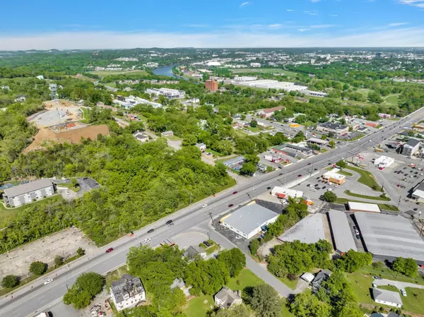 Nashville, TN 37218,2013 Manchester Ave