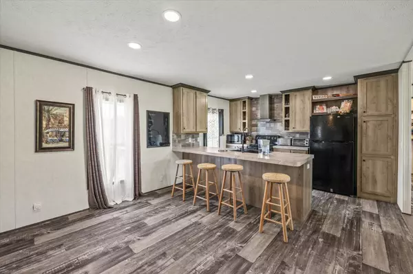 Rickman, TN 38580,175 Lone Oak Dr