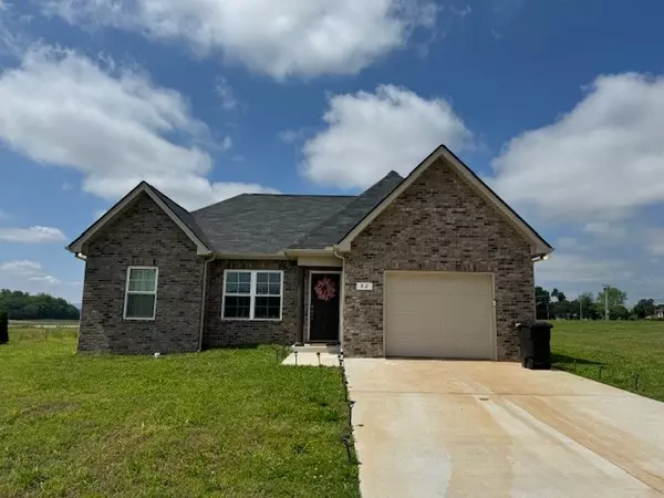 52 Mimosa Dr,  Decherd,  TN 37324