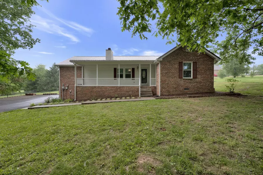 1403 Windhill Ct, Greenbrier, TN 37073