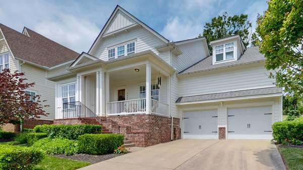 2085 McAvoy Dr,  Franklin,  TN 37064