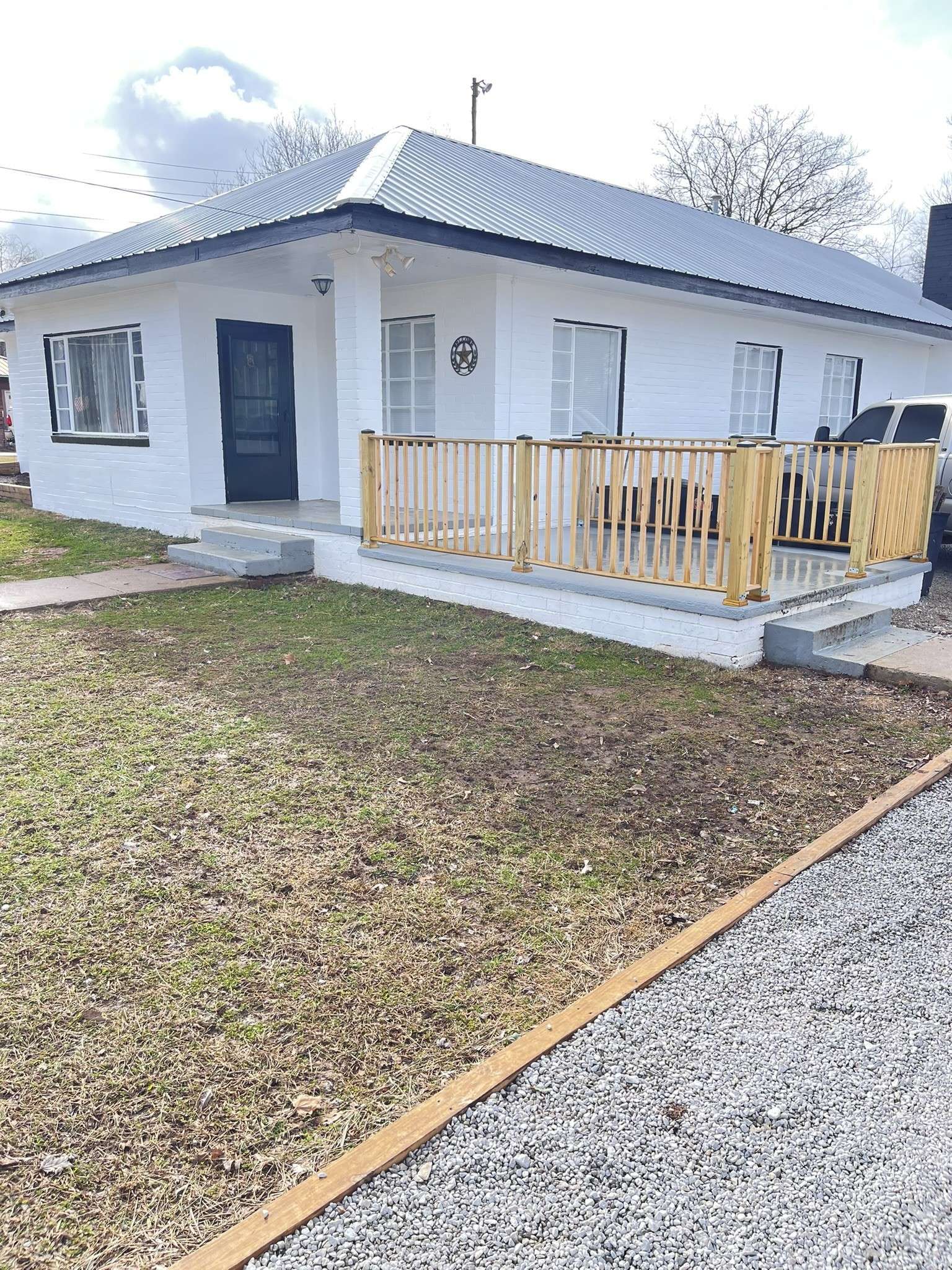 Cowan, TN 37318,113 Poplar St #N