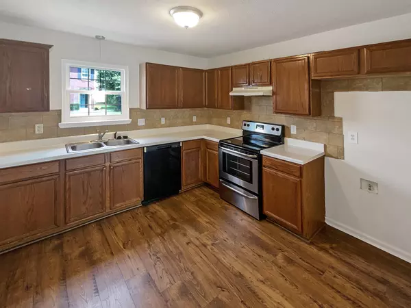 La Vergne, TN 37086,970 Evie Ann Ln