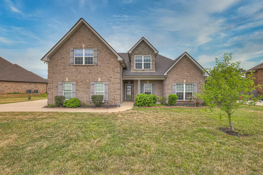 1102 Cascadeway Dr, Murfreesboro, TN 37129