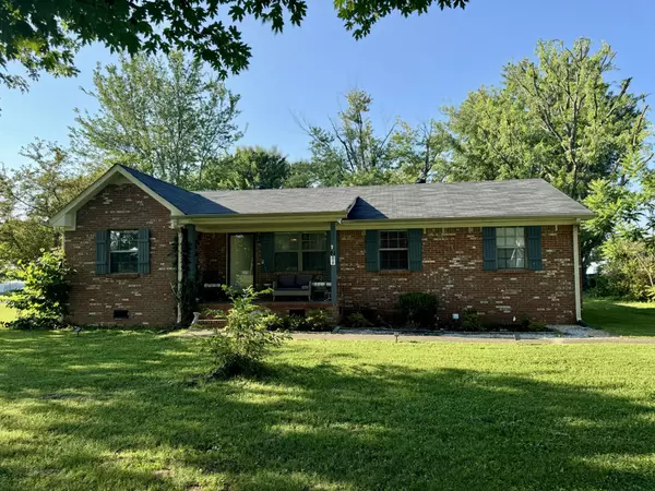 Lafayette, TN 37083,284 Kay Cir