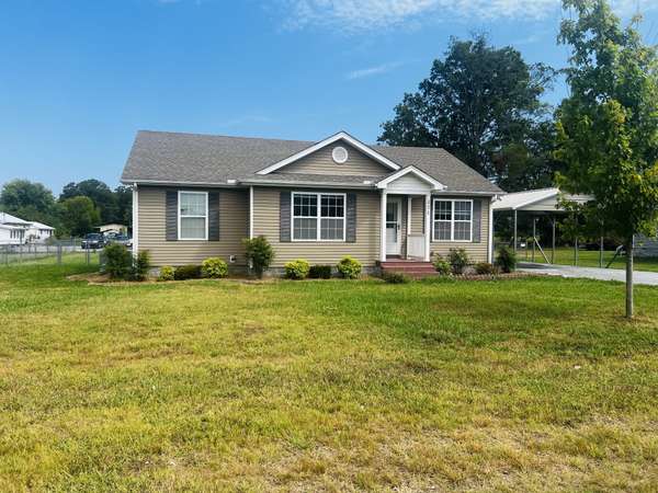 111 Parker St, Morrison, TN 37357