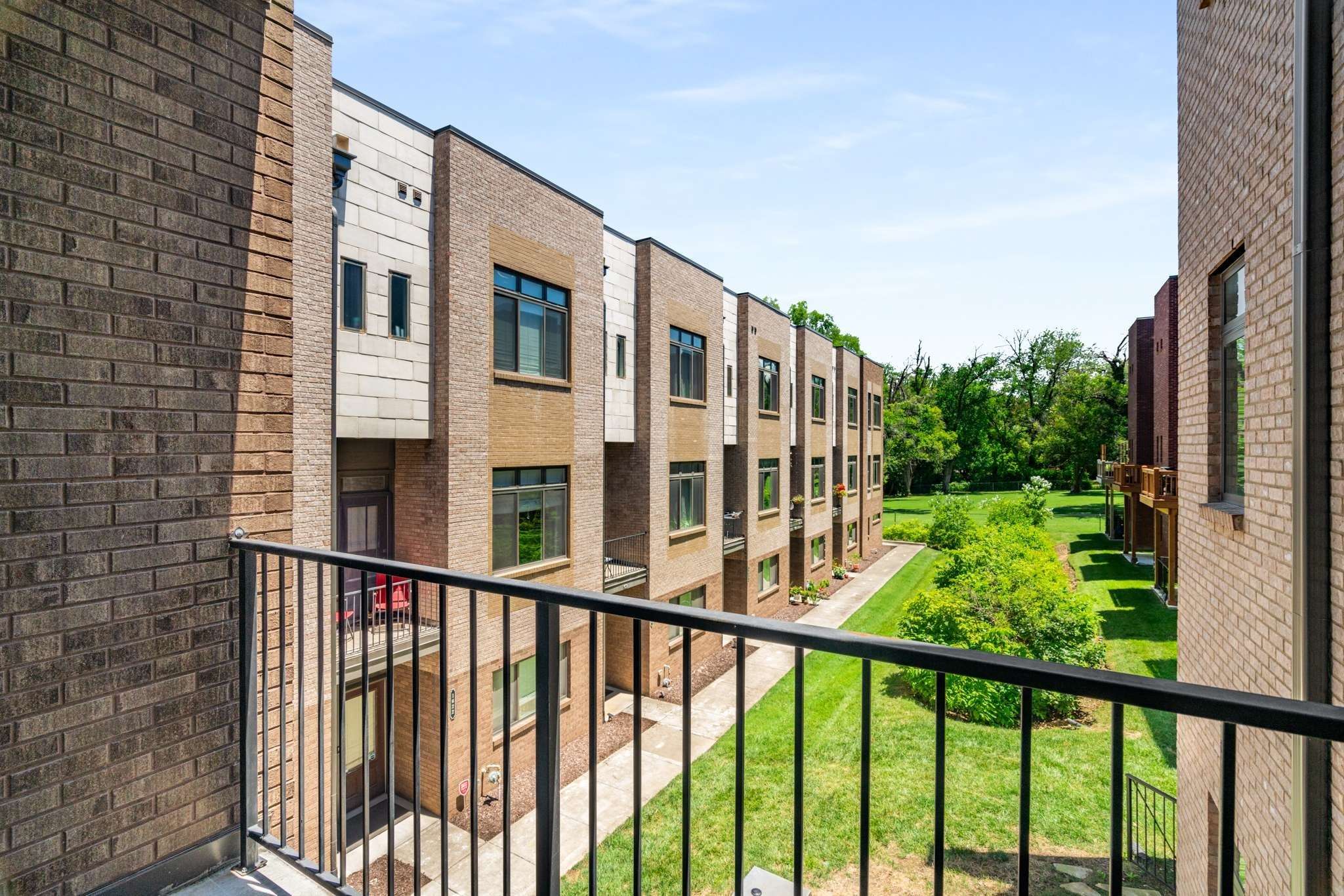 Nashville, TN 37203,1608 Marshall Hollow Dr #201