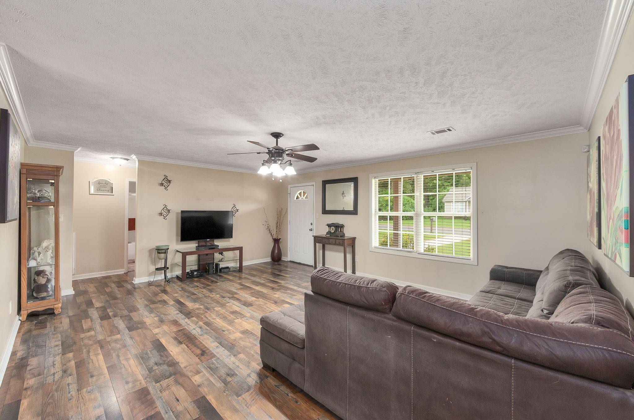 Newbern, TN 38059,824 Granite Drive