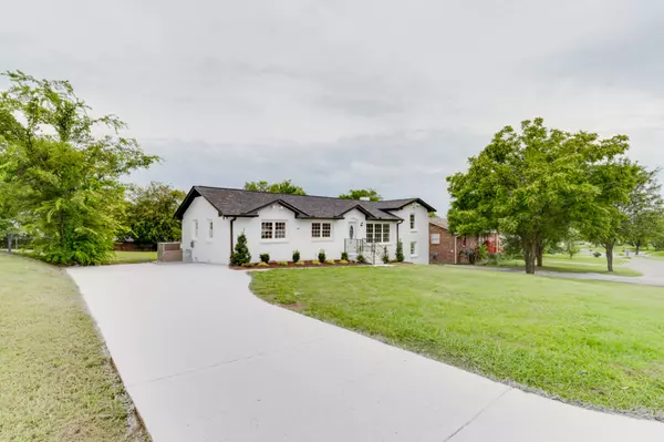 Hendersonville, TN 37075,103 Susan Dr