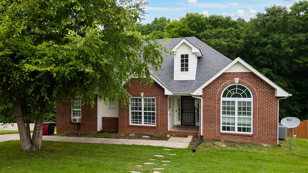 Clarksville, TN 37040,89 West Dr