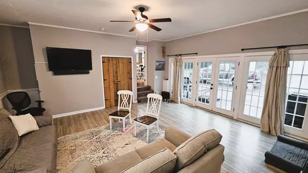 Cottontown, TN 37048,313 Lee Rd