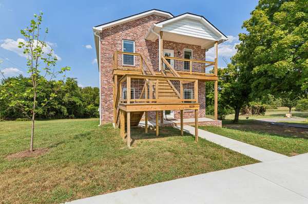 606 Alta Loma Rd, Goodlettsville, TN 37072