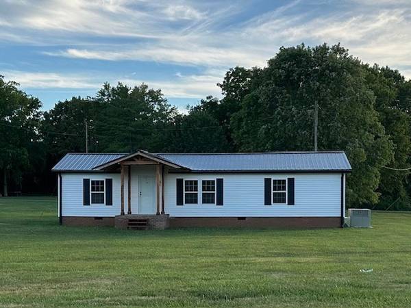 3329 Highway 41A #N,  Unionville,  TN 37180