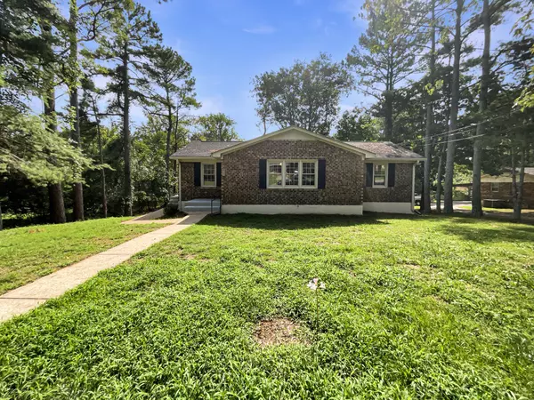 655 Colburn Dr, Lewisburg, TN 37091