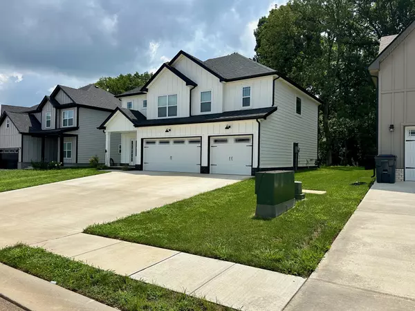 Clarksville, TN 37043,950 Alton Dr