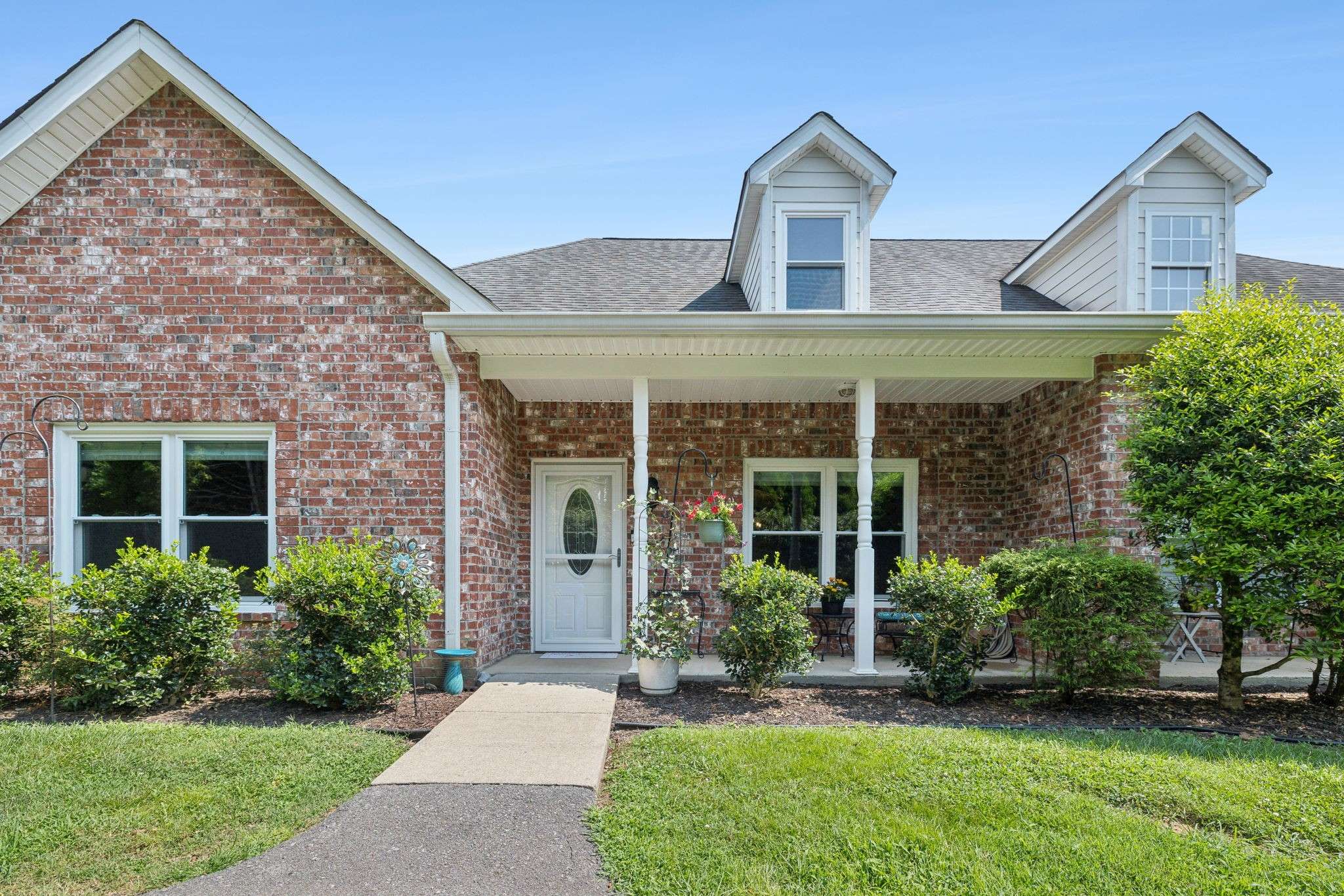 100 Shore Dr, White House, TN 37188