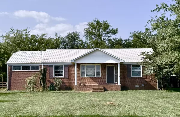 640 Pepper Hill Rd,  Bell Buckle,  TN 37020