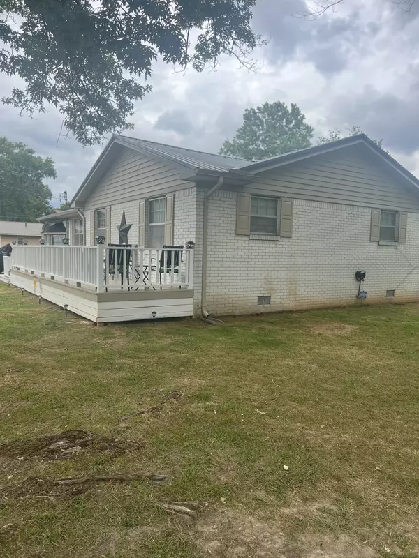 Mc Minnville, TN 37110,107 Bermuda Dr