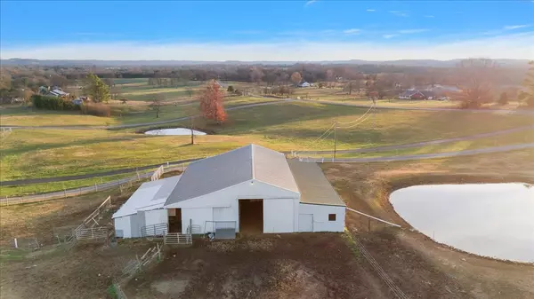 Shelbyville, TN 37160,143 Coble Rd