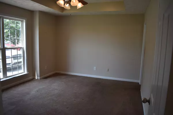 Lewisburg, TN 37091,978 Sumerset Cir