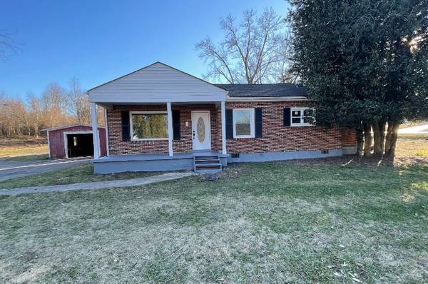 481 W Broad St, Smithville, TN 37166