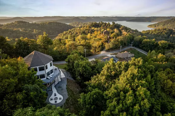Smithville, TN 37166,5262 Coconut Ridge Rd