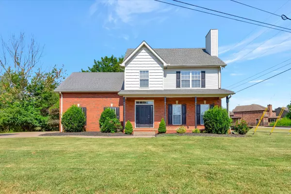 302 Twelve Oaks Ln, Lebanon, TN 37087