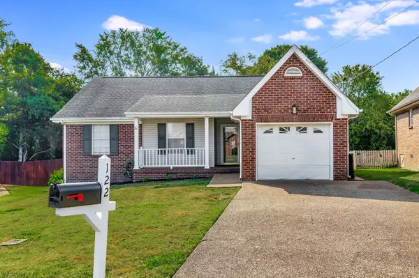 122 Cloverfield Ct,  Hendersonville,  TN 37075