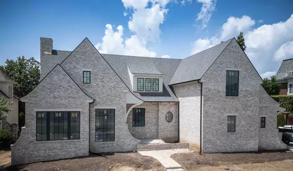 12 Middleton Park Ln,  Nashville,  TN 37215