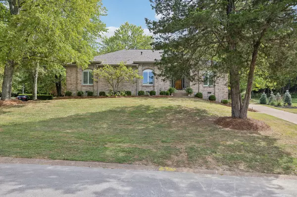 Brentwood, TN 37027,8349 Carriage Hills Dr