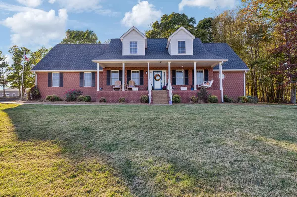 3074 Loren Ln, Centerville, TN 37033