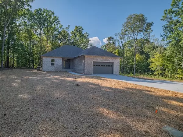 Tullahoma, TN 37388,2219 Ovoca Rd