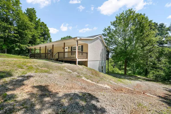 Stewart, TN 37175,24 Charlsie Ln