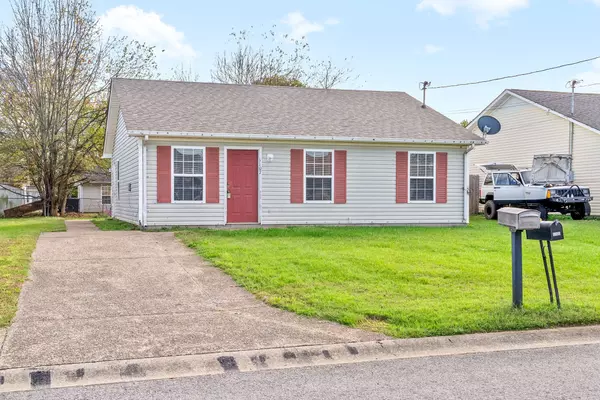 1107 Keith Ave, Oak Grove, KY 42262