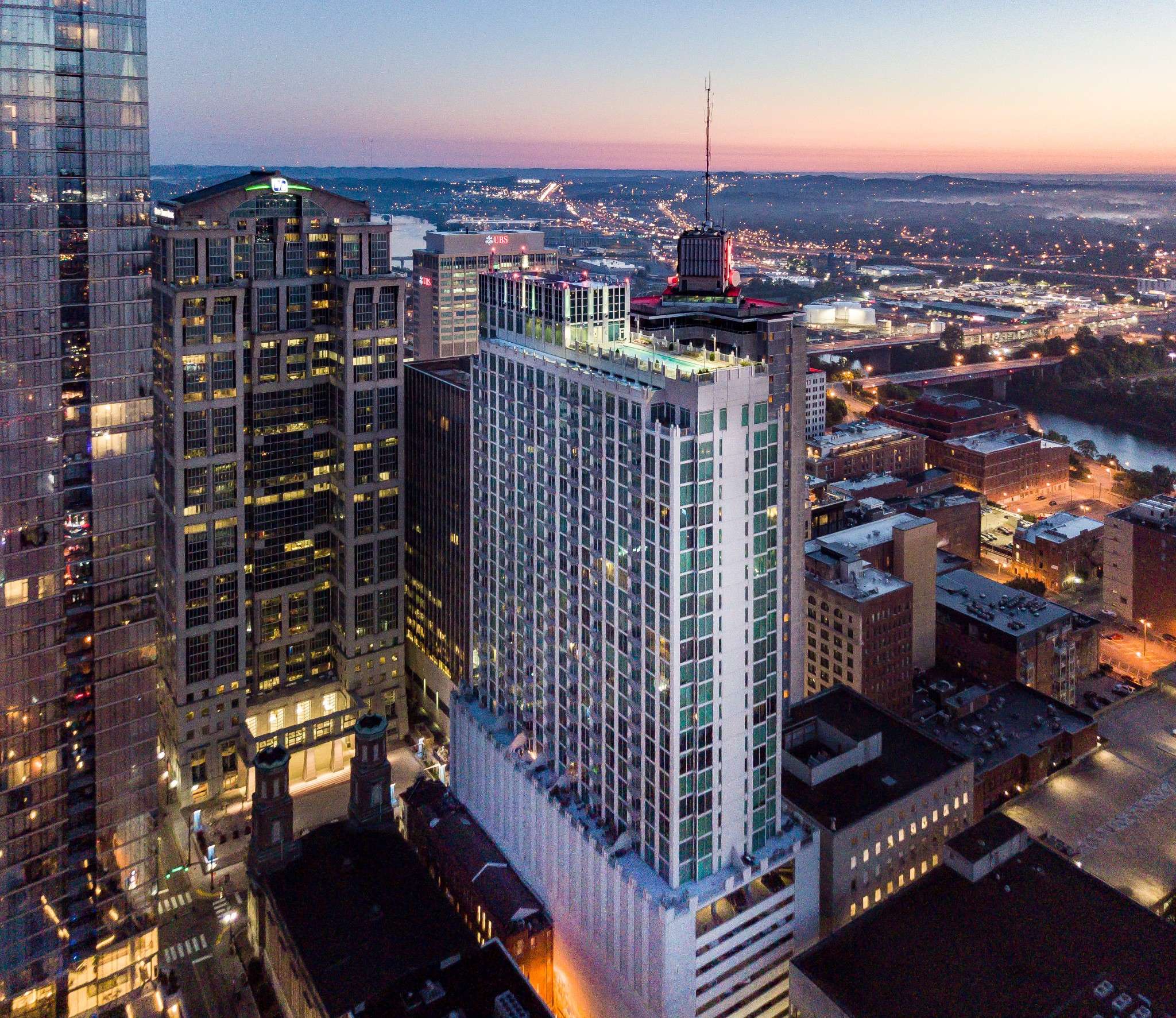 415 Church St #1707, Nashville, TN 37219